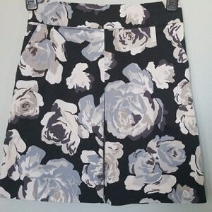 Express design studio Y2K Romantic womens floral skirt size 2